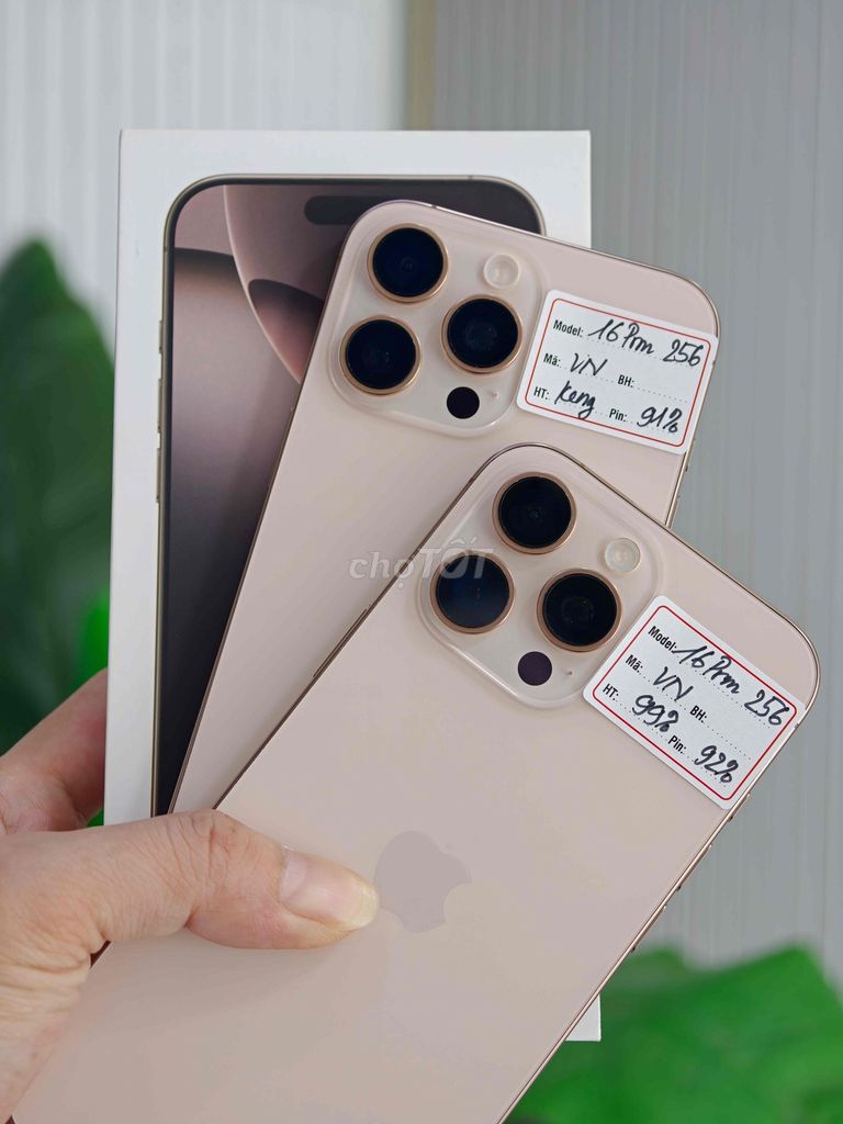 iPhone 16 Pro Max 256GB Vàng 99% VN Fullbox. Mua bán Điện thoại tại Quận Đống Đa Hà Nội được đăng bởi Quý Hoàng hình 1