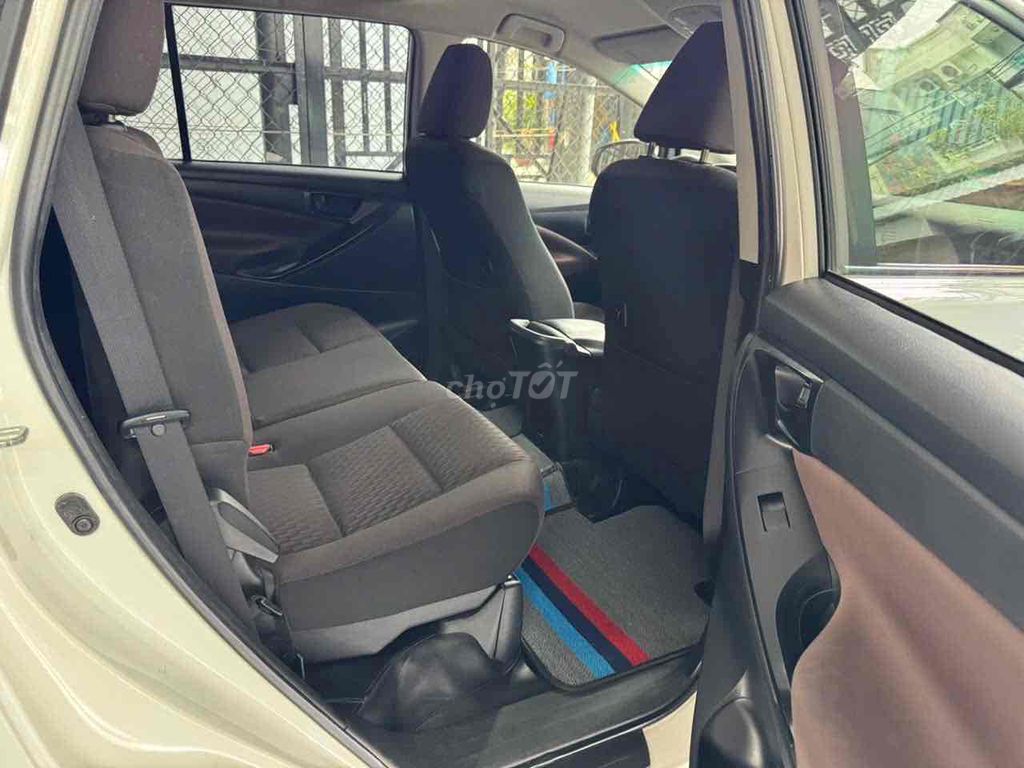 Toyota Innova 2.0E Trắng. Mua bán Ô tô tại Quận Bình Thạnh Tp Hồ Chí Minh được đăng bởi Sang hình 10