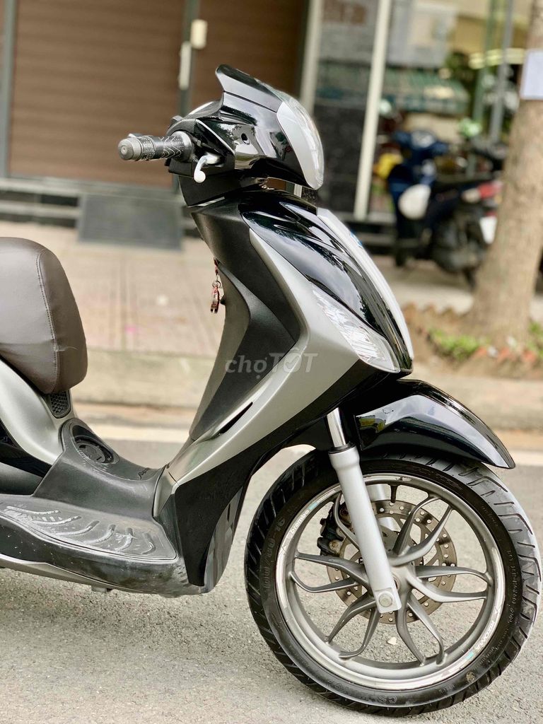 Piaggio Medley 125 2018 ABS chính chủ BSTP giá tốt. Mua bán Xe máy tại Thành phố Thủ Đức Tp Hồ Chí Minh được đăng bởi Khương Phan hình 4