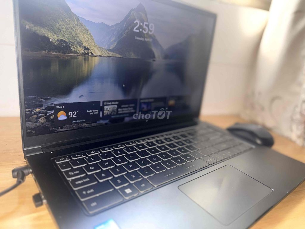 MSI Modern 15 A11MU i5 8GB. Mua bán Laptop tại Quận Tân Bình Tp Hồ Chí Minh được đăng bởi Trinh hình 1