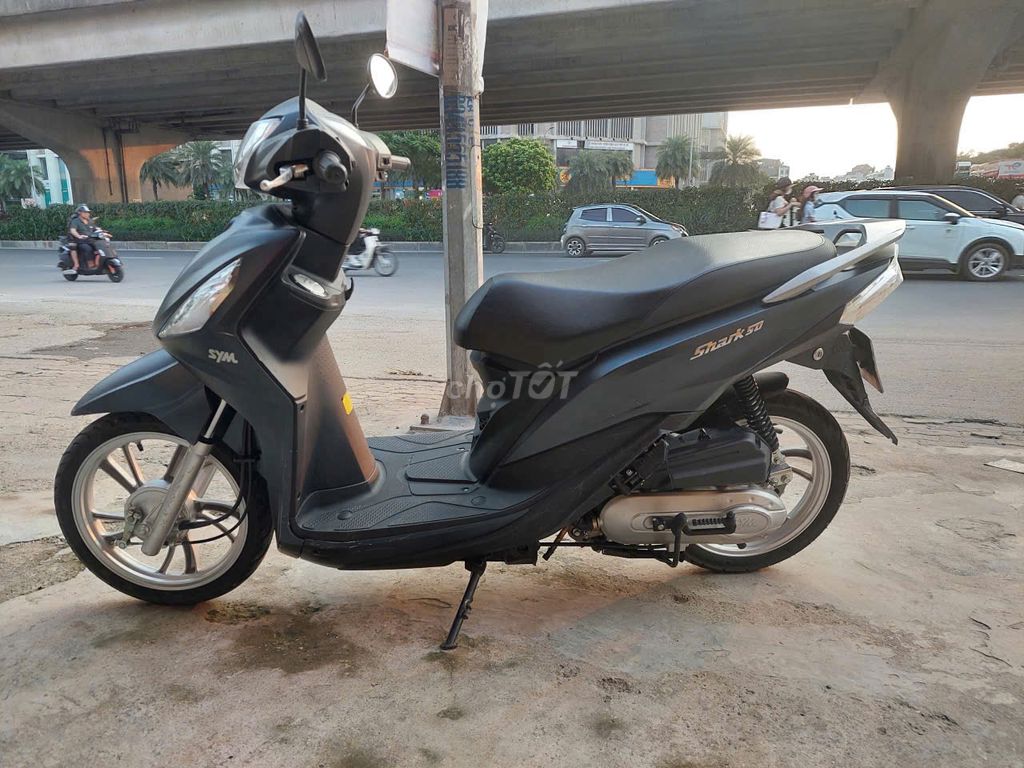 Xe tay ga SYM Shark 50ccchính chủ 2024, còn mới. Mua bán Xe máy tại Huyện Thanh Trì Hà Nội được đăng bởi Hùng hình 1