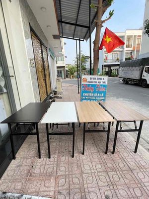 Bàn làm việc gấp gọn giá rẻ. Mua bán Bàn ghế tại Thành phố Thủ Đức Tp Hồ Chí Minh được đăng bởi Tiệm Nhà Gỗ