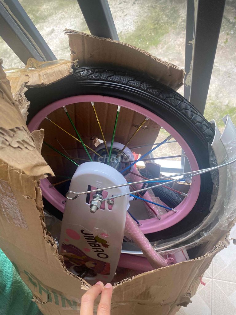 Xe đạp bé gái. Mua bán Xe đạp tại Thành phố Buôn Ma Thuột Đắk Lắk được đăng bởi Bbb hình 2