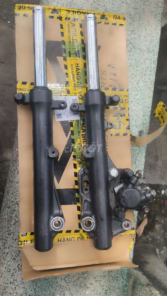 Phuộc trước vario160 abs + heo dầu zin. Mua bán Phụ tùng xe tại Thị xã Bến Cát Bình Dương được đăng bởi trí chiến hình 1