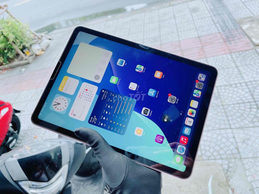 iPad Air 4 64G Wifi màu hồng pin new 100% giá iuuu