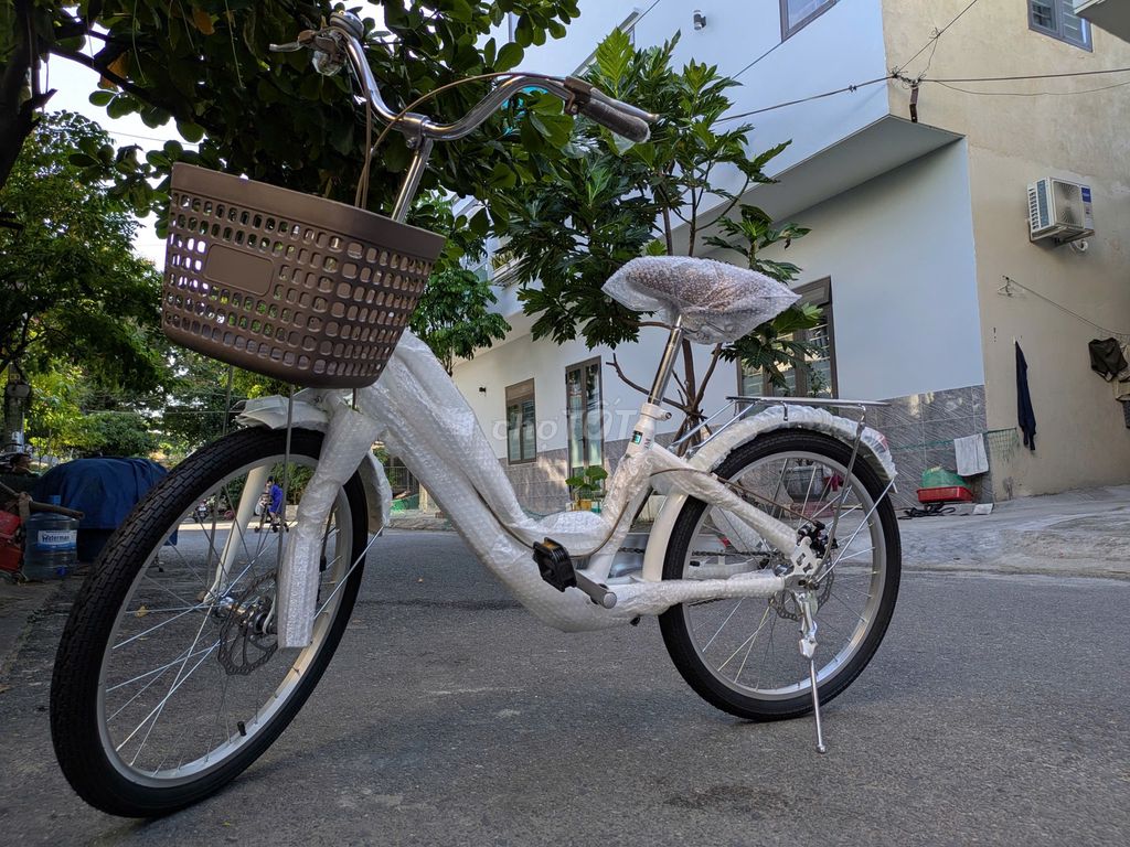 Xe nữ 22 inch chính hãng giá tại kho miễn phí ship. Mua bán Xe đạp tại Quận Liên Chiểu Đà Nẵng được đăng bởi Nguyễn Gia hình 2