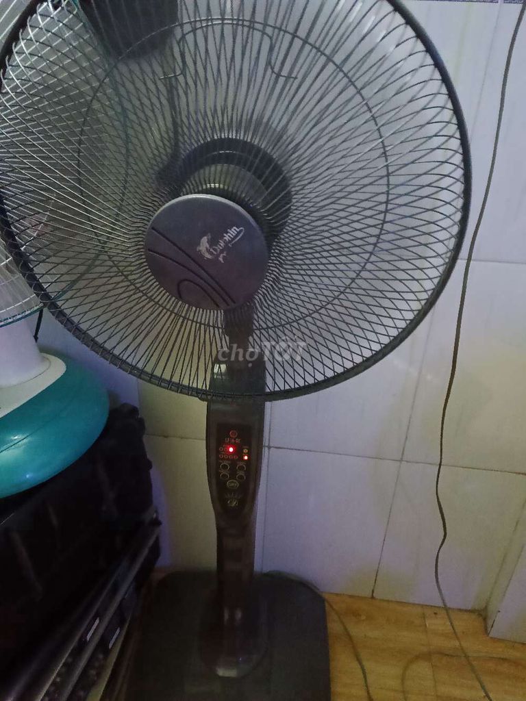 Quạt cao dophin. Mua bán Quạt tại Quận Bình Thạnh Tp Hồ Chí Minh được đăng bởi Văn Duy La hình 1
