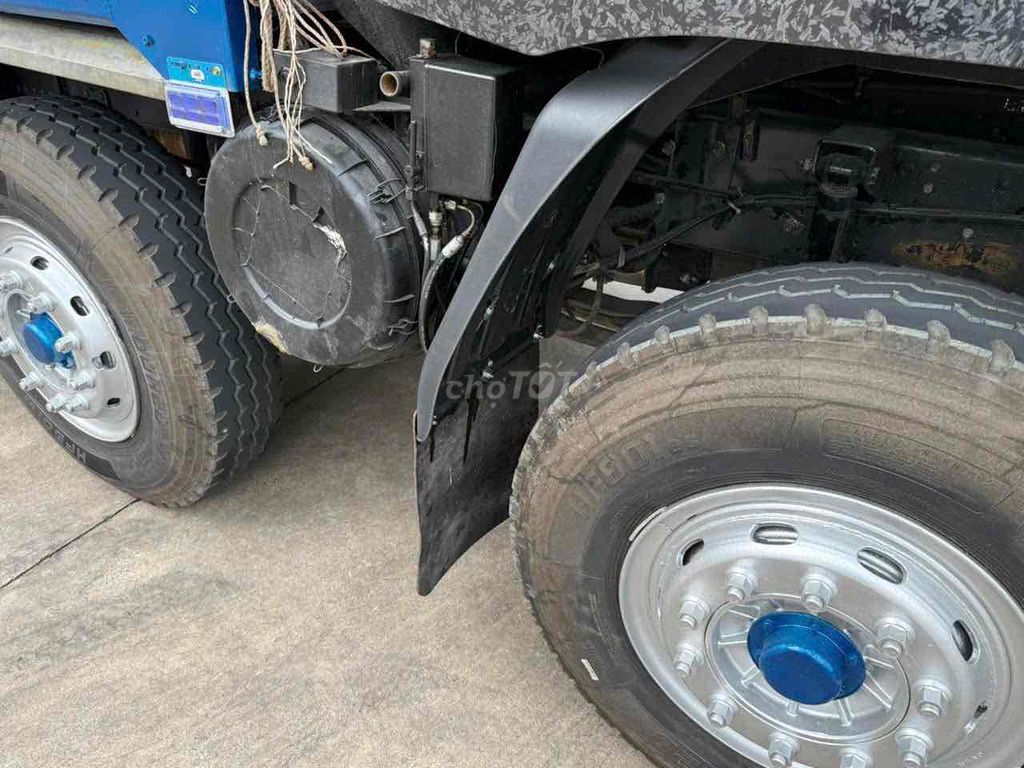 gia đinh cần bán xe Chenglong 5 chân 2017 zin hết. Mua bán Xe tải, xe ben tại Thành phố Vĩnh Long Vĩnh Long được đăng bởi trần dũng  hình 8