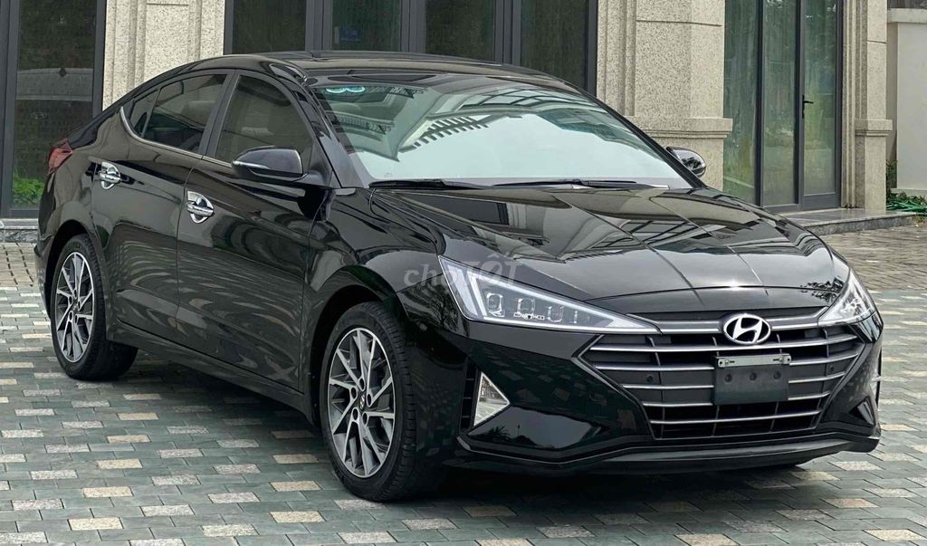 hyundai elantra 2.0AT gls 2019 bản full xe rất mơi