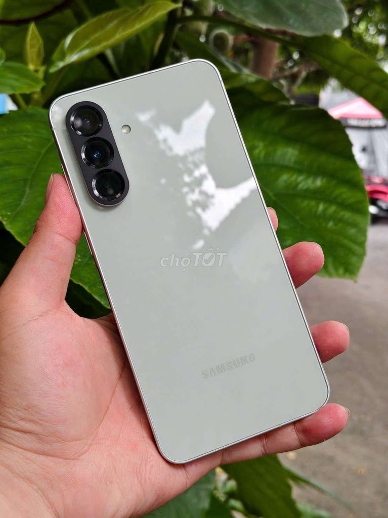 Samsung A56 5G 8GB/128GB Xám 99%. Mua bán Điện thoại tại Thành phố Thuận An Bình Dương được đăng bởi Thu Quynh shop hình 1