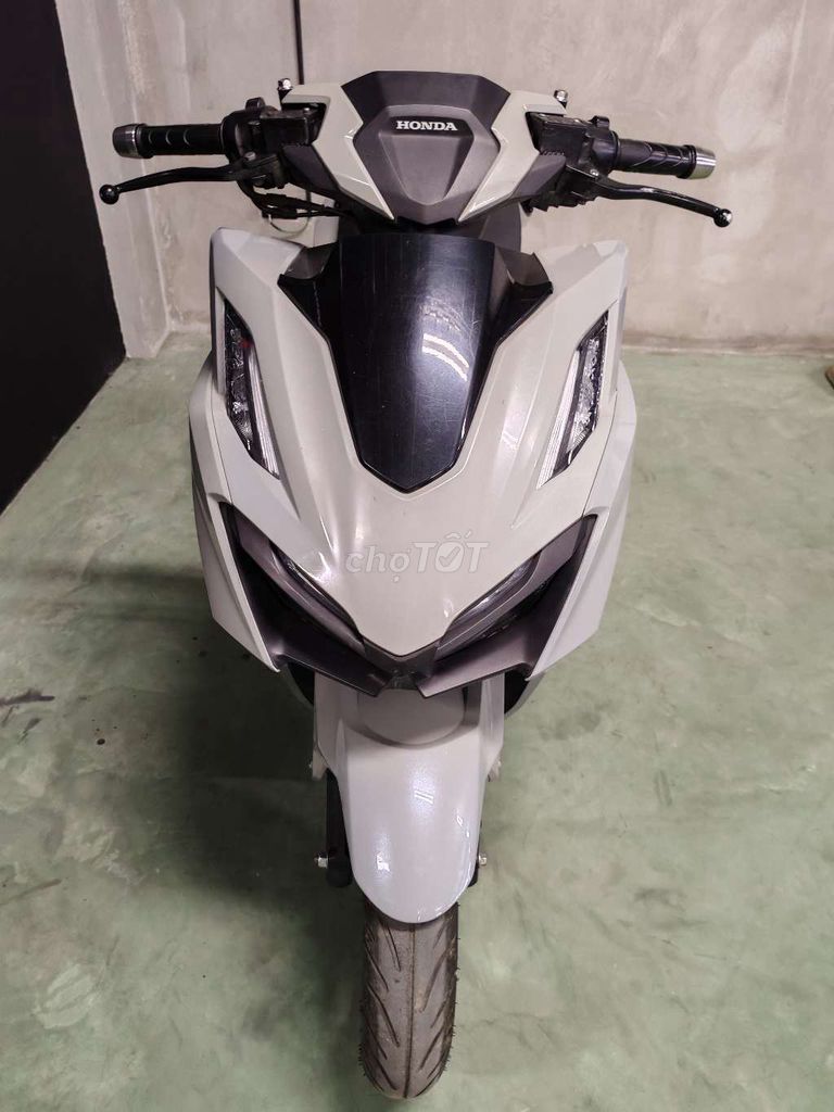 Honda Vario 160 ABS 2023 Xám xi măng. Mua bán Xe máy tại Quận Cầu Giấy Hà Nội được đăng bởi phạm hưng hình 7