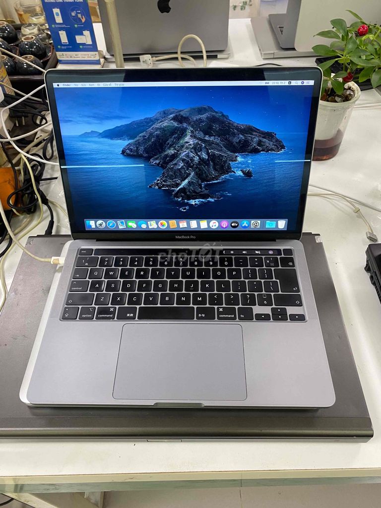 macbook pro 2020 i5 ram 16 ssd 512 màn 13.3 inh. Mua bán Laptop tại Quận Hoàng Mai Hà Nội được đăng bởi Mac98 hình 1