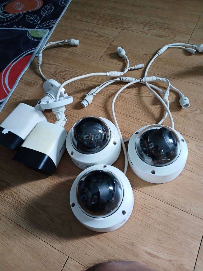 Camera an ninh Hikvision Trắng Hình ảnh sắc nét. Mua bán Máy ảnh, Máy quay tại Quận 3 Tp Hồ Chí Minh được đăng bởi VUA THẺ NHỚ hình 1