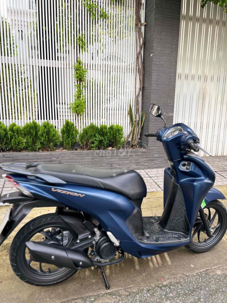 Vison đặc biệt xanh nhám. Mua bán Xe máy tại Thành phố Biên Hòa Đồng Nai được đăng bởi Khiêm Đỗ hình 4