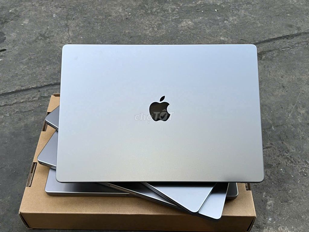 SẴN SLL M1MAX 16'' / 32G / 1TB / 32GPU / FULL SẠCH. Mua bán Laptop tại Quận 3 Tp Hồ Chí Minh được đăng bởi Tèo hình 1