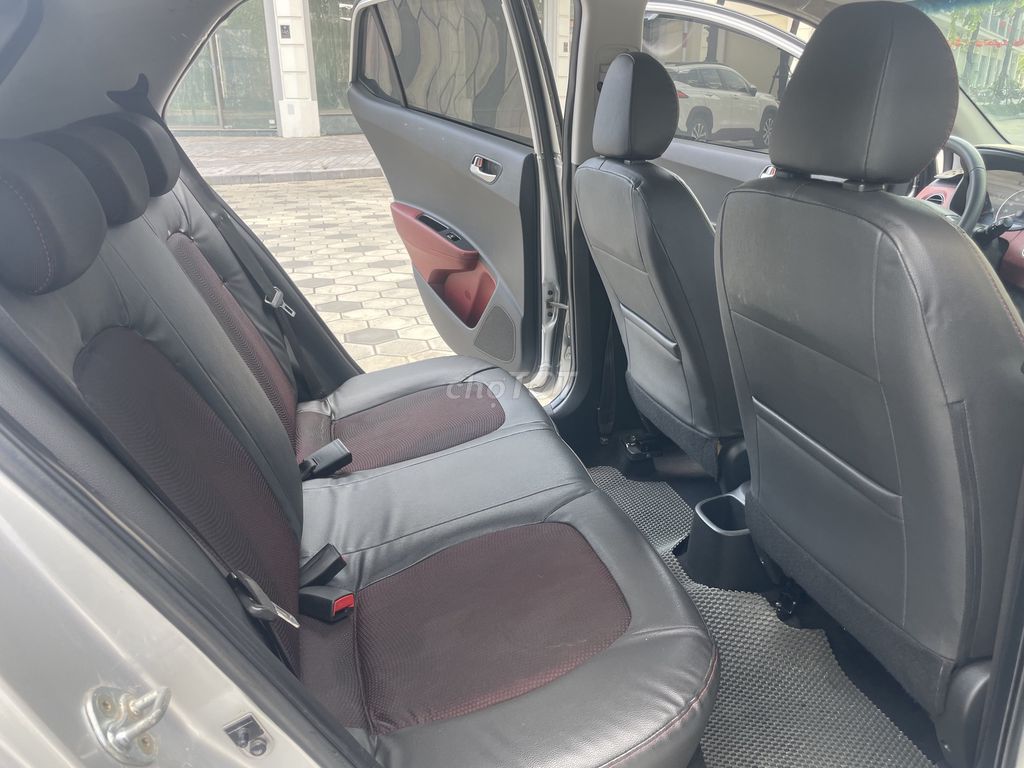 Hyundai Grand i10 2018 Grand 1.2 MT - 82000 km. Mua bán Ô tô tại Quận Thanh Xuân Hà Nội được đăng bởi Trần Vượng hình 12