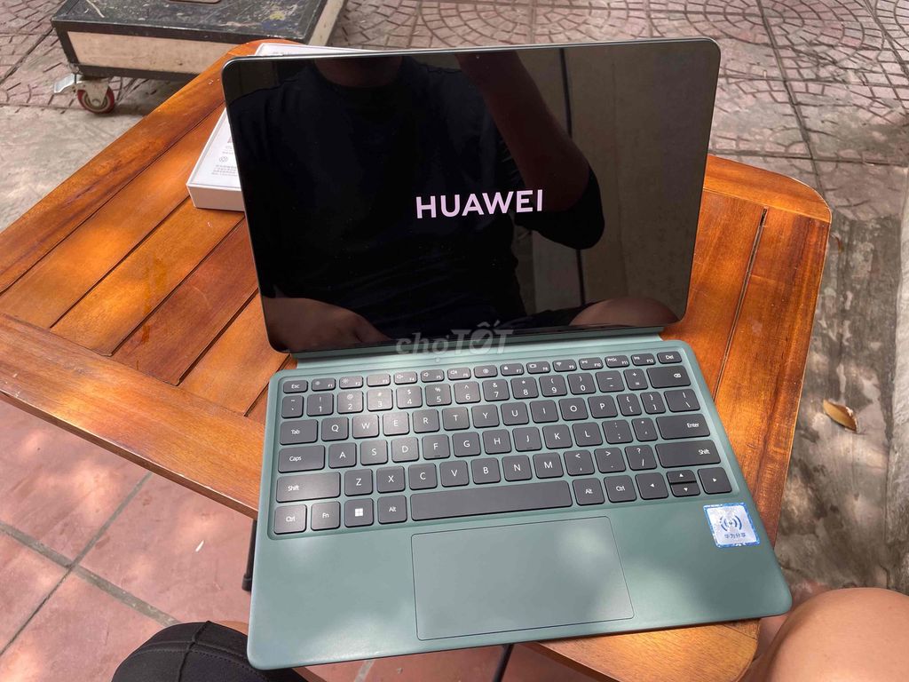 Huawei MateBook E 2023 i7 thanh lý gấp. Mua bán Máy tính bảng tại Quận Long Biên Hà Nội được đăng bởi Phát hình 1