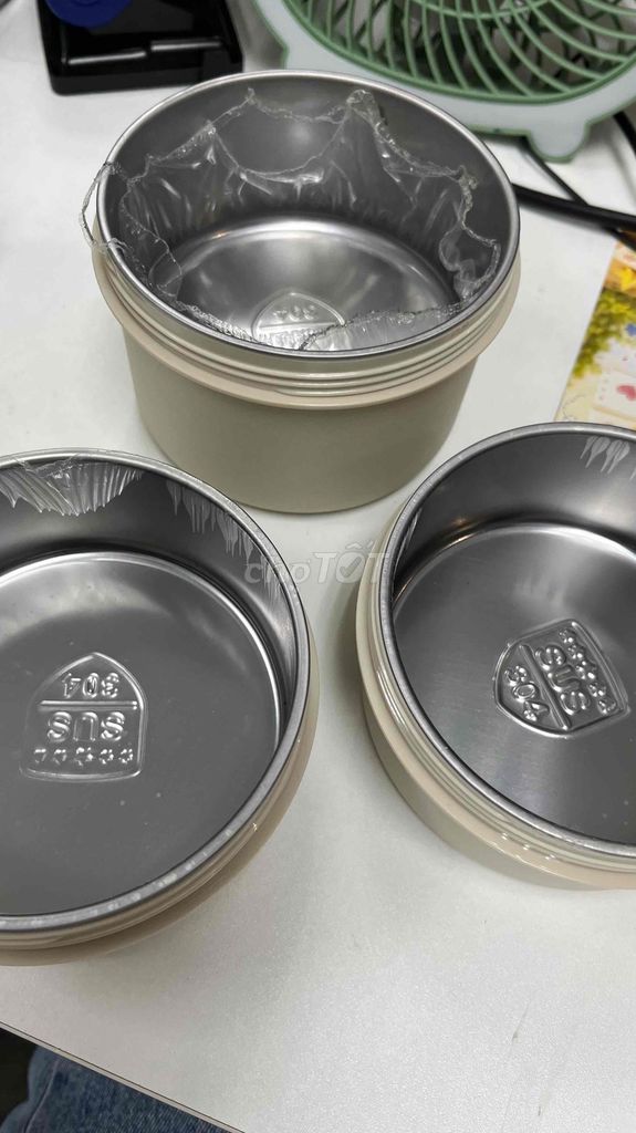Hộp đựng cơm Inox màu Kem. Mua bán Dụng cụ nhà bếp tại Quận 7 Tp Hồ Chí Minh được đăng bởi Duy Giang hình 1