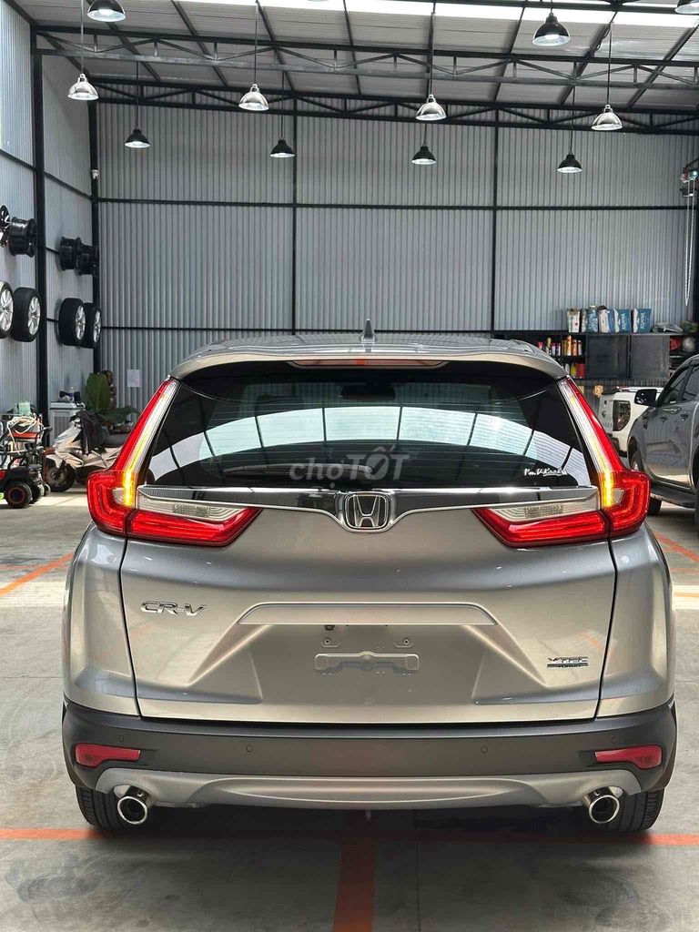 Honda CR V 2018 L - 75000 km. Mua bán Ô tô tại Thành phố Buôn Ma Thuột Đắk Lắk được đăng bởi Hiếu Đắk Lắk hình 6