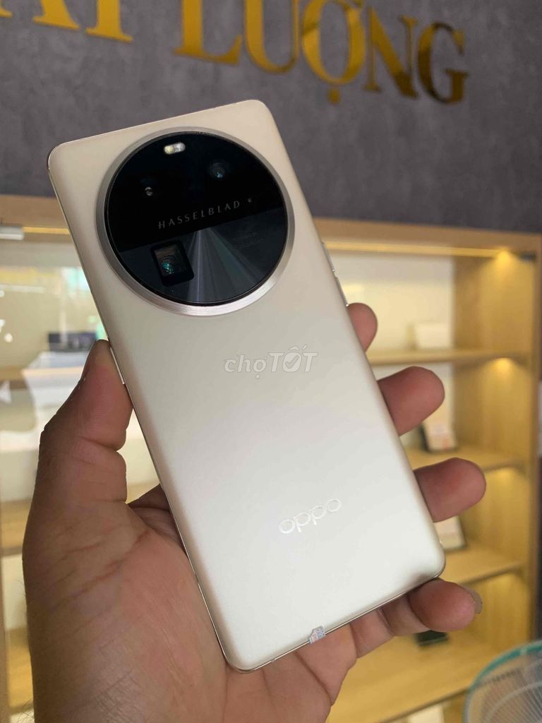 OPPO Find X6 12/256GB đẹp 98.5% CÓ SHIP COD. Mua bán Điện thoại tại Quận Ninh Kiều Cần Thơ được đăng bởi shop một chín tám tám hình 1