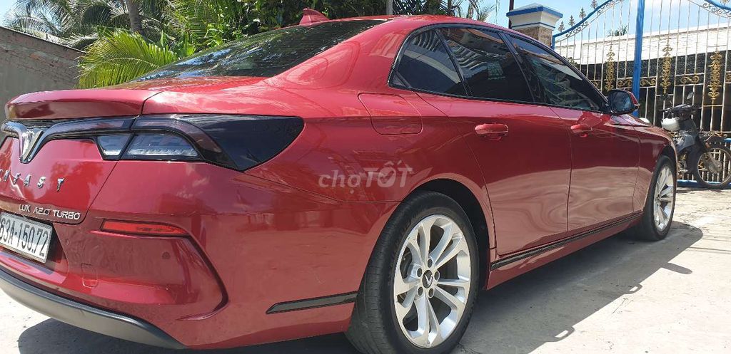 VinFast Lux 2020 2.0 AT - 61000 km. Mua bán Ô tô tại Thành phố Mỹ Tho Tiền Giang được đăng bởi Nam hình 4