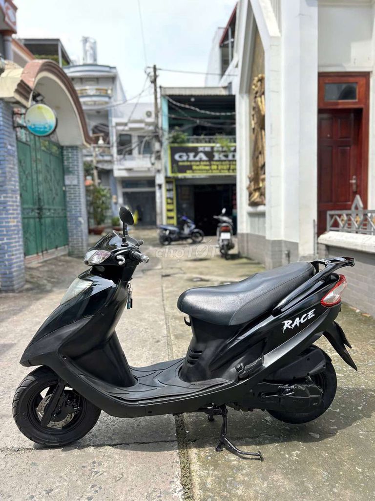 Bán chiếc xe Atila chân bấm. Mua bán Xe máy tại Quận Gò Vấp Tp Hồ Chí Minh được đăng bởi Xe Máy Gia Kiệt LUXURY 2 hình 5