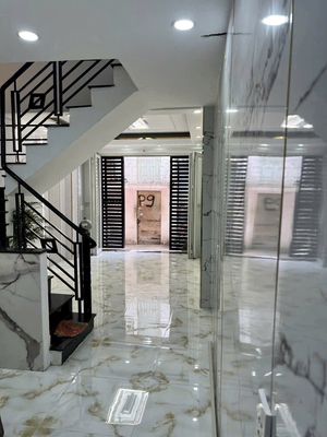 NHÀ ĐẸP HẺM 64 BÙI VĂN BA – GẦN CHỢ, 4PN, CHỈ 4.86 TỶ TL