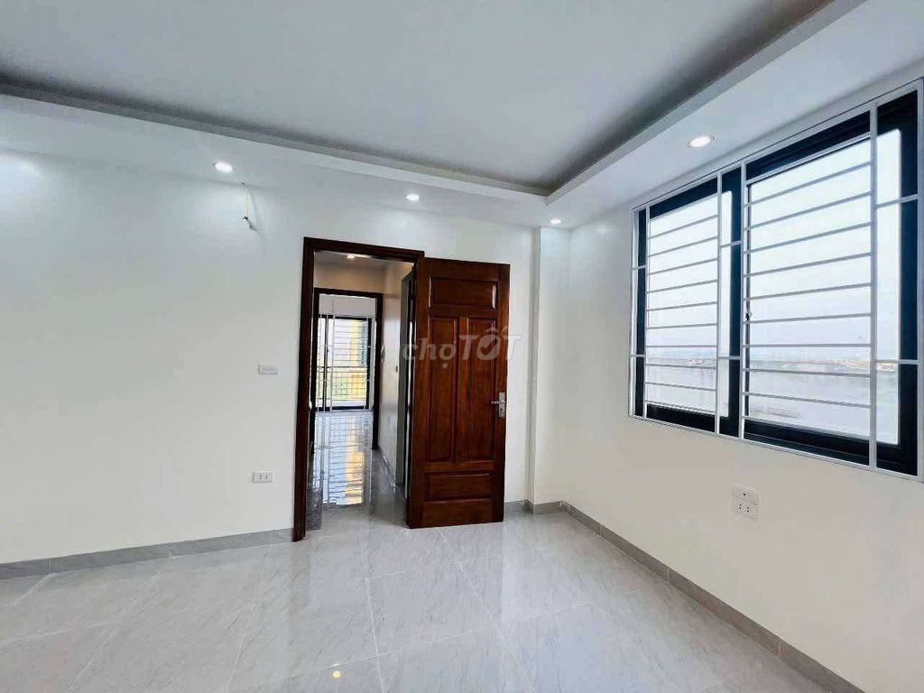 Продается дом Винь Нинь Куинь Тхань Три, Ханой, 50 м х 4 этажа