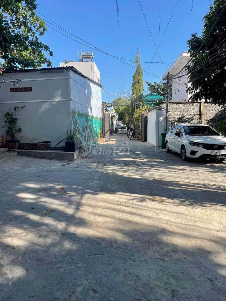 Аренда · 2 комн. · 50 м² · Quận 7, ул. Đường Phạm Hữu Lầu