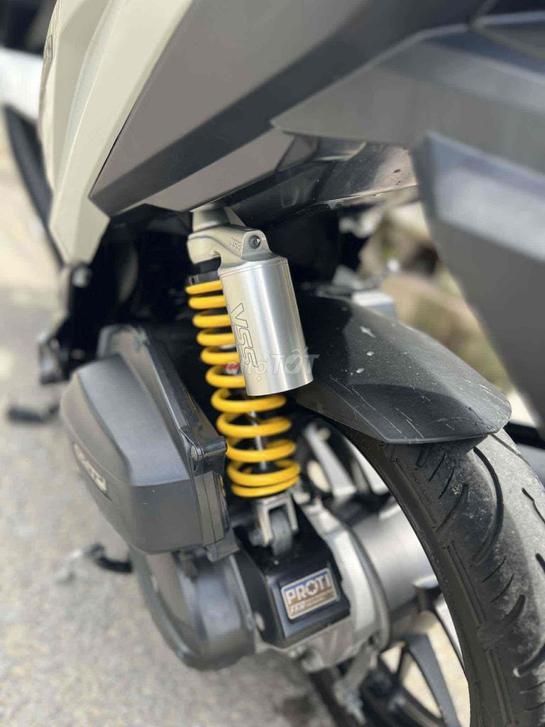 Cần bán vario 125 cuối đời 218. Mua bán Xe máy tại Thành phố Vĩnh Long Vĩnh Long được đăng bởi Thuan hình 4