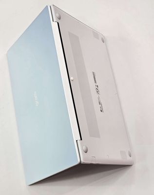 Laptop LG Gram, Galaxy Book 2 Pro 360,  STEAM DECK