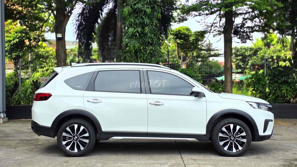 Honda BR-V 2024 L - 11200 km. Mua bán Ô tô tại Thành phố Biên Hòa Đồng Nai được đăng bởi Huy Dung hình 3