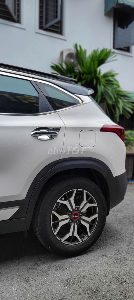 Kia Seltos 2022 Premium 1.4 AT - 34000 km. Mua bán Ô tô tại Quận Gò Vấp Tp Hồ Chí Minh được đăng bởi Tuan Vo Thanh hình 7