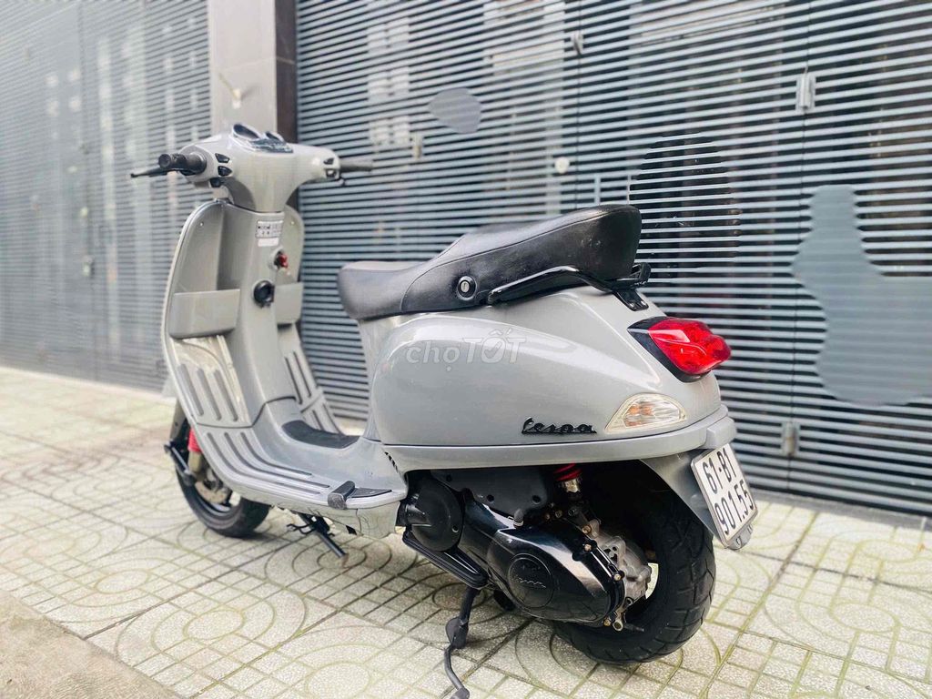PIAGGIO VESPA S 125cc 3Vie .Đèn vuông -HỖ TRỢ GÓP. Mua bán Xe máy tại Quận Gò Vấp Tp Hồ Chí Minh được đăng bởi CẦM ĐỒ NĂM LINH hình 4