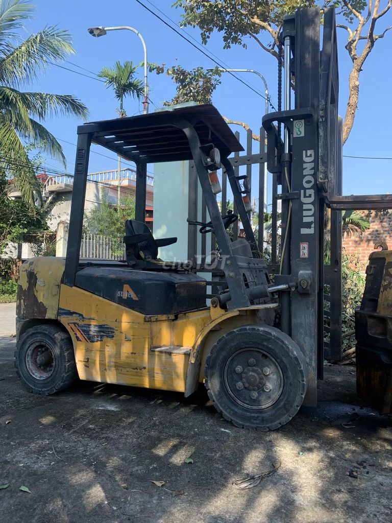 Động cơ c240 và bót bơm tất cả. Mua bán Phụ tùng xe tại Huyện An Lão Hải Phòng được đăng bởi Ngô quang trung hình 4