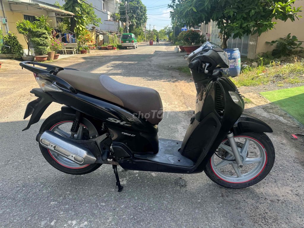 can ban dylan up sh 2007. Mua bán Xe máy tại Huyện Hóc Môn Tp Hồ Chí Minh được đăng bởi Bà Điểm hóc môn hình 4