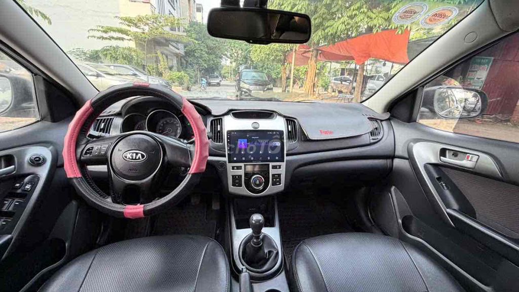 Kia Forte 2010 photo 5