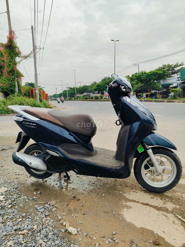 Honda Lead 125 Xanh đen. Mua bán Xe máy tại Quận 8 Tp Hồ Chí Minh được đăng bởi Cao Nam hình 7