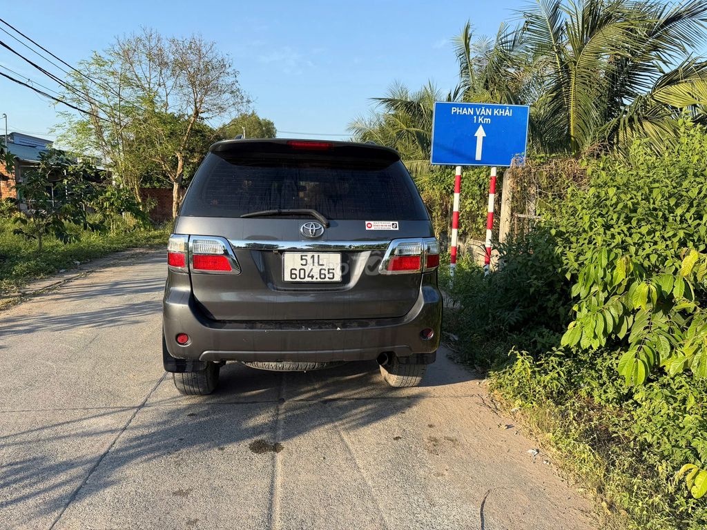 Toyota Fortuner 2010 2.G máy dầu số sàn. Mua bán Ô tô tại Quận 12 Tp Hồ Chí Minh được đăng bởi Duy Q12 hình 6