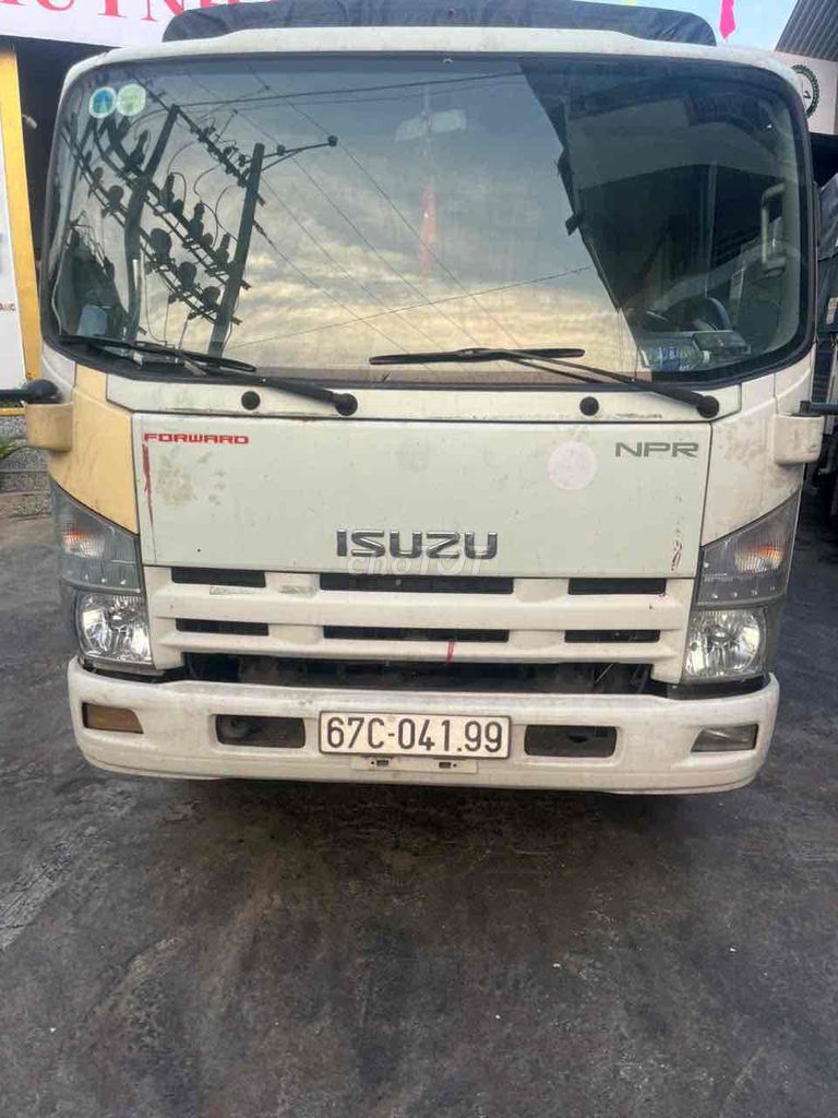 thanh lí xe isuzu 3t45 thùng mui bạc