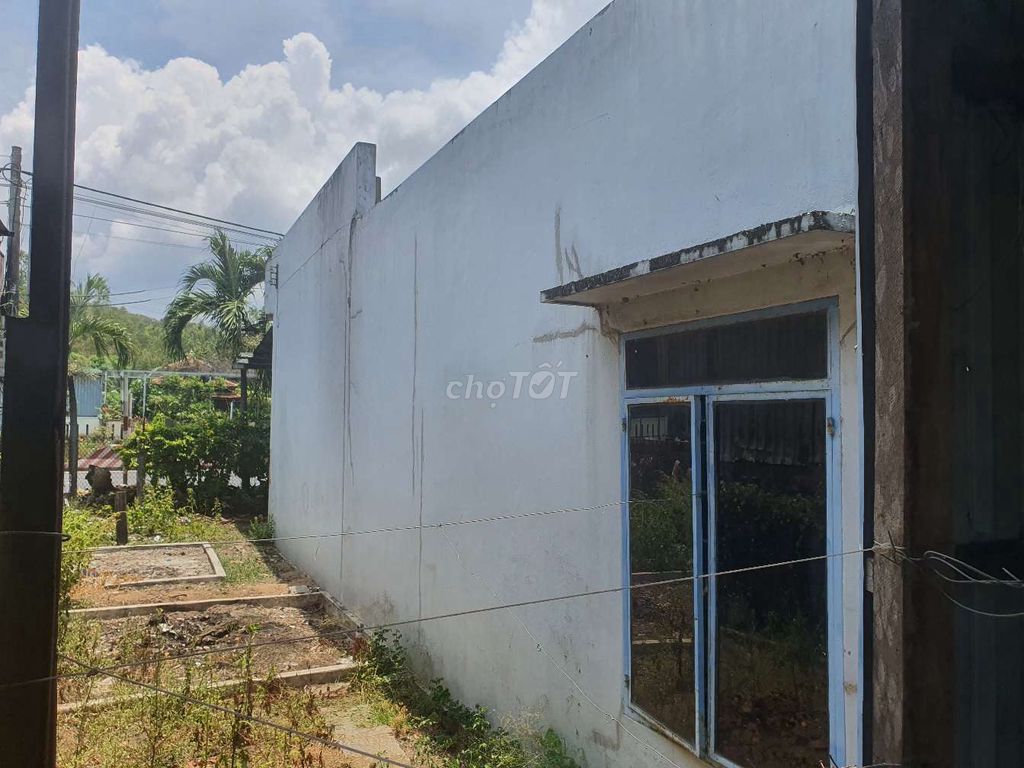Cần bán Lô đất mặt tiền QL1A. Mua bán đất tại Thành phố Tuy Hòa Phú Yên được đăng bởi Ngọc hình 1