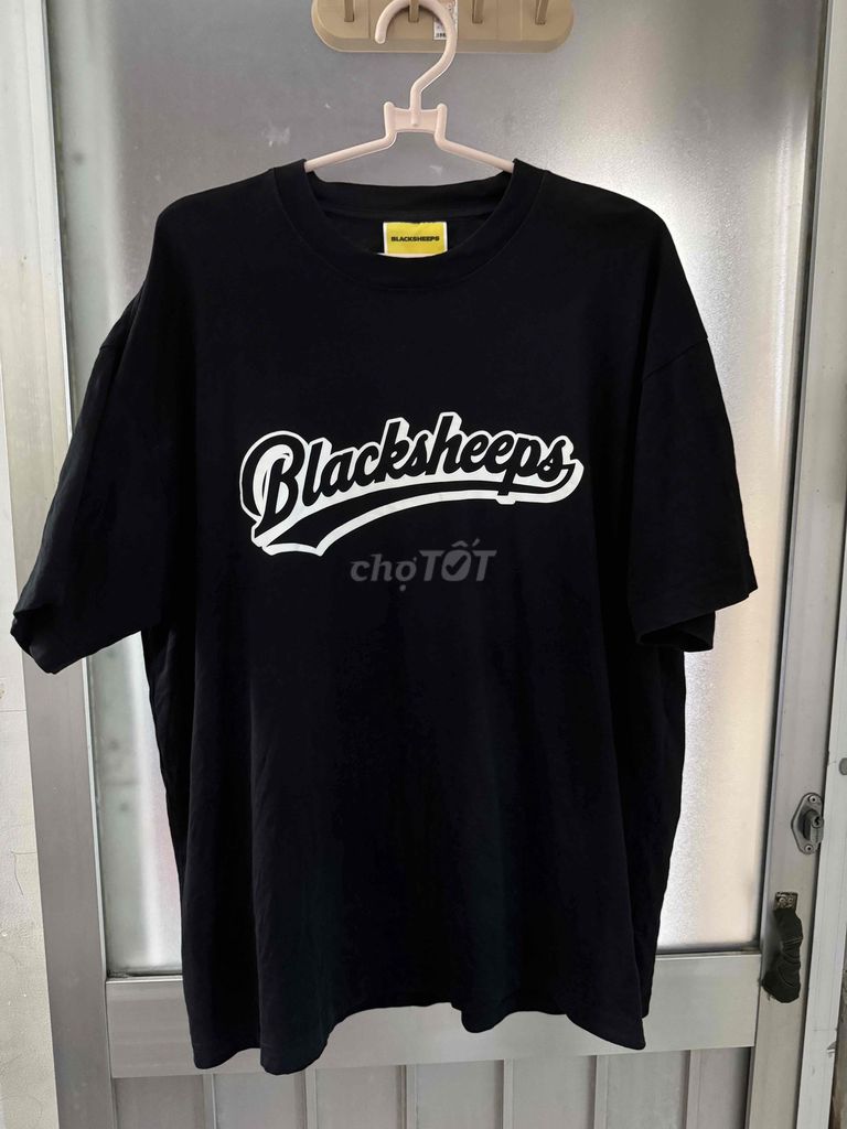 Áo thun Blacksheeps Đen. Mua bán Quần áo tại Quận Tân Bình Tp Hồ Chí Minh được đăng bởi Lý Duy Khang hình 1