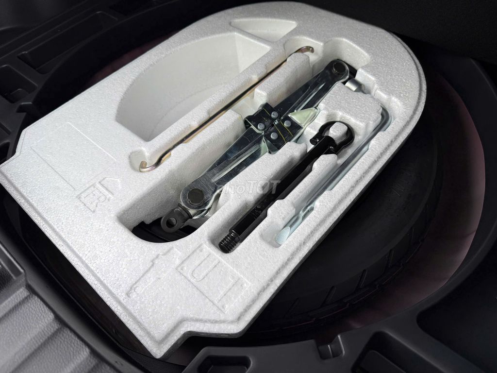 Cross 1.8V 2022 lăn bánh 2023. Mua bán Ô tô tại Quận Long Biên Hà Nội được đăng bởi PHÚC LÂM  AUTO hình 8