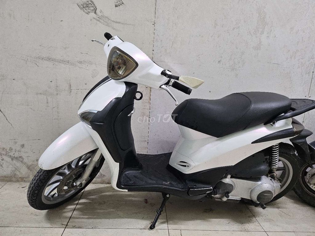 Xe nữ chạy kỹ. Kẹt tiền trọ cần bán gấp. Mua bán Xe máy tại Quận Bình Tân Tp Hồ Chí Minh được đăng bởi Nguyen huynh nhan hình 4