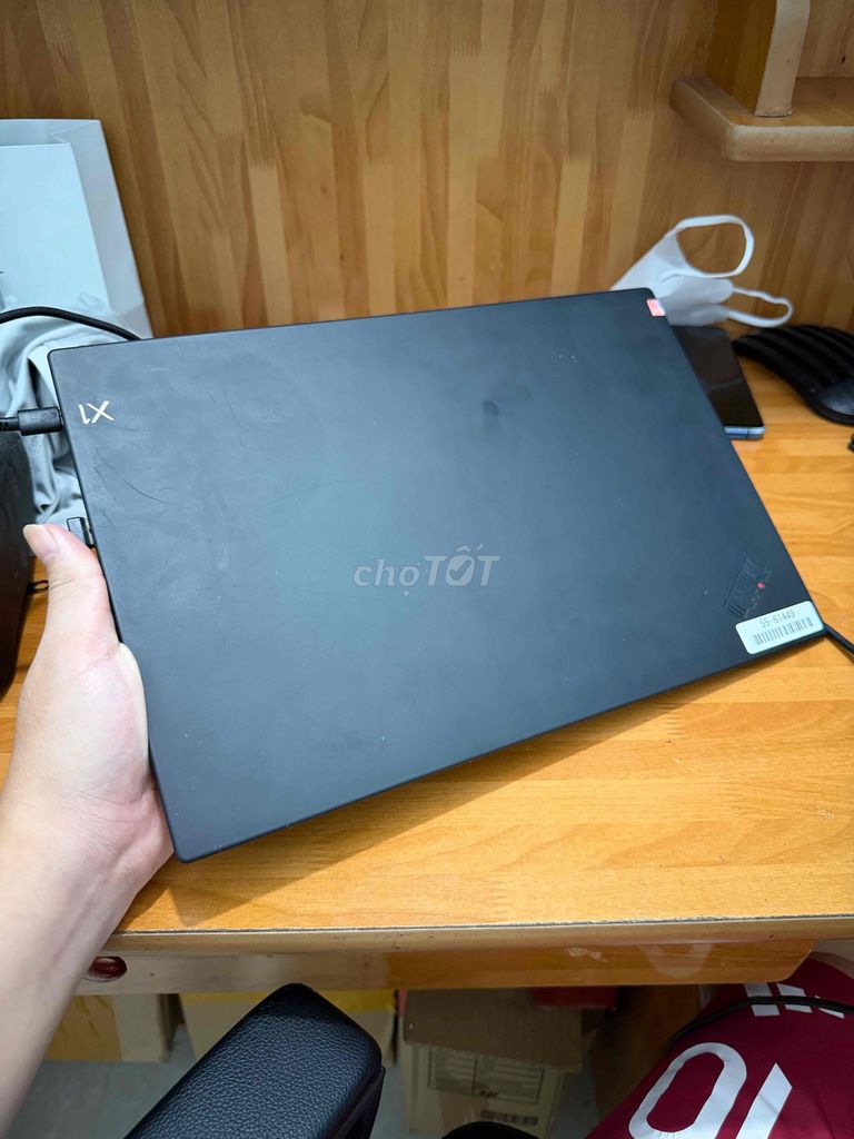 Lenovo Thinkpad X1 Carbon Gen 6 i5 8GB/256GB Đen. Mua bán Laptop tại Quận 8 Tp Hồ Chí Minh được đăng bởi Nguyễn Hoàng Trí hình 1