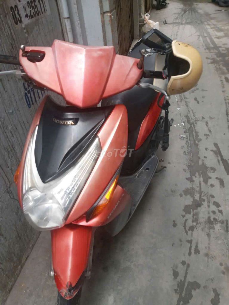 Cần bán xe ga click giá êm. Mua bán Xe máy tại Huyện Thuỷ Nguyên Hải Phòng được đăng bởi Bui khac dung  hình 1