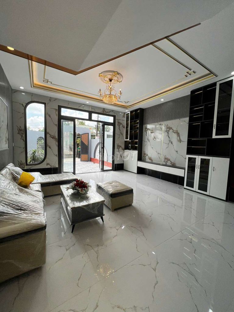 VILLA SÂN VƯỜN MẶT TIỀN ĐƯỜNG 197M2 CÁCH CHỢ BÌNH CHÁNH 5KM. Mua bán nhà ở tại Huyện Cần Đước Long An được đăng bởi Vũ Thiên hình 4