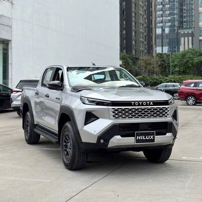 Toyota Hilux 1 cầu AT 2026 Đủ màu