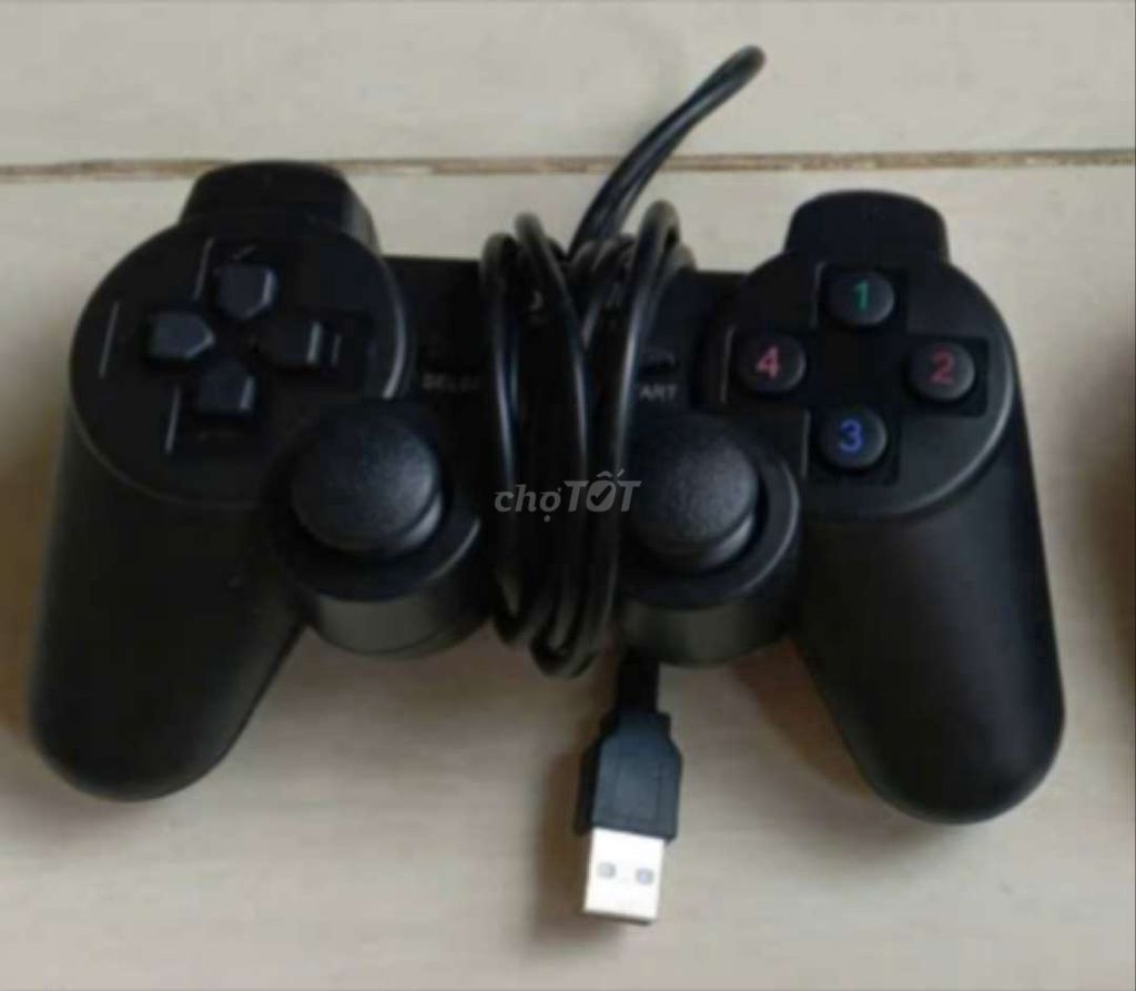 Tay cầm chơi game Đen Có rung Mới 99%. Mua bán Thiết bị chơi game tại Quận Nam Từ Liêm Hà Nội được đăng bởi Loi Le hình 1