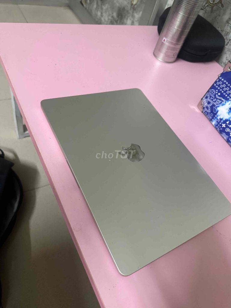 Apple Macbook Air M2 Ram 8GB 256GB. Mua bán Laptop tại Thành phố Biên Hòa Đồng Nai được đăng bởi Trần Công Minh hình 1